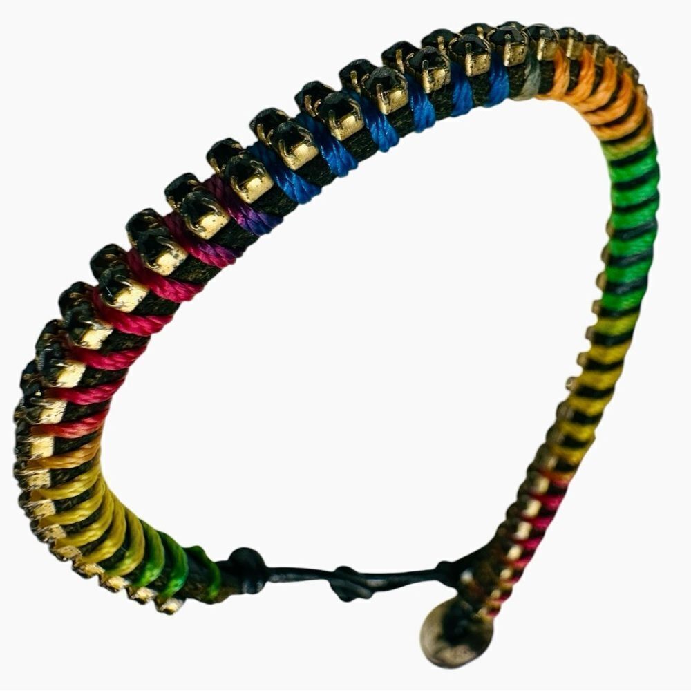 Stella & Dot Rainbow Woven Bracelet – Unisex & Trendy - Picture 14 of 17